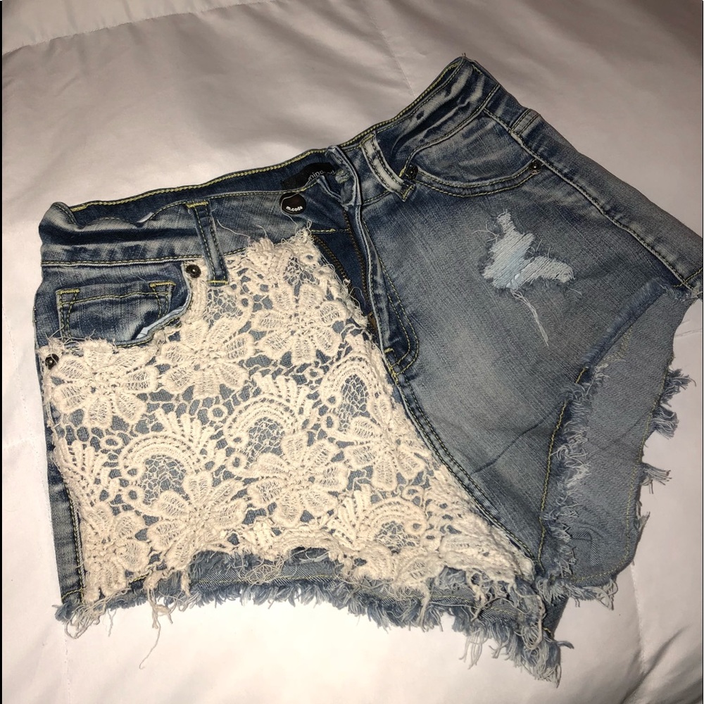 Shorts ! BRAND NEW ! Need gone ! Can lower